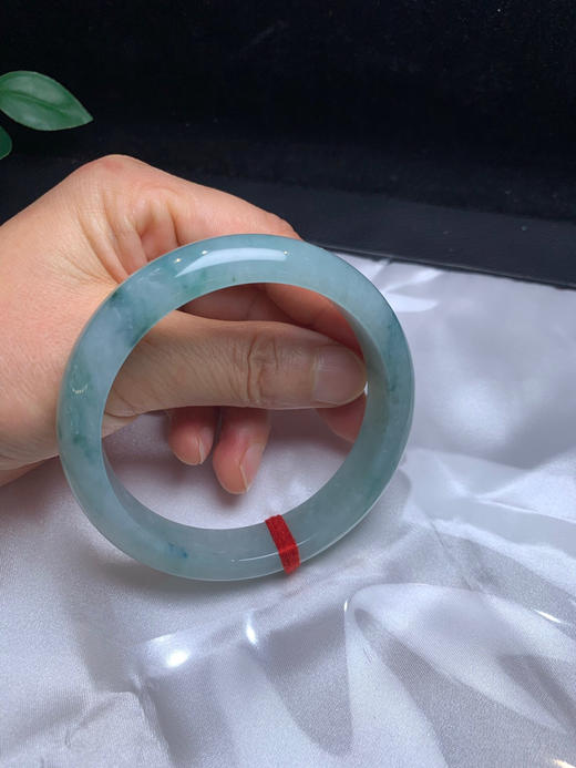 612881，60.8 飘花手镯，底妆均匀细腻 干净 商品图5