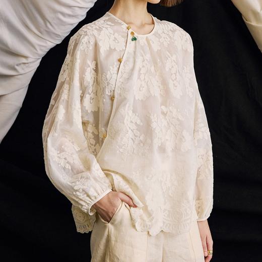 【MOMOTIABIN 新中式服饰2.0】2772送吊带 天丝面料 女装吊坠盘扣 圆领长袖 国风打底衫 商品图4