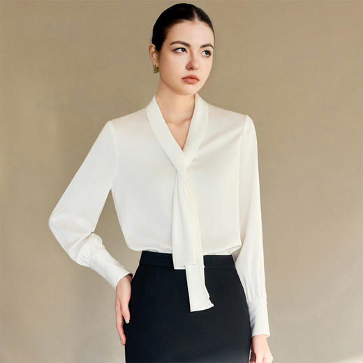 IWY/春夏白色衬衫女新款飘带衬衣设计感小众百搭西装内搭WB131 商品图3