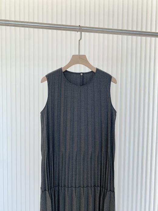 【高品质私服】【JN无袖风琴百褶连衣裙】面料垂坠性佳，顺滑有型G1311【无标出货 介意慎拍】CC 商品图9