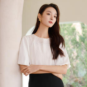 玳莎蕾丝花边圆领真丝小衫女2025夏季新款轻奢优雅泡泡缎T恤上衣  FB31105