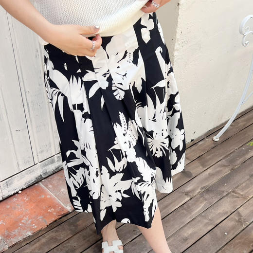 2505111    max 影子花朵印花 半裙（送腰带） 商品图9