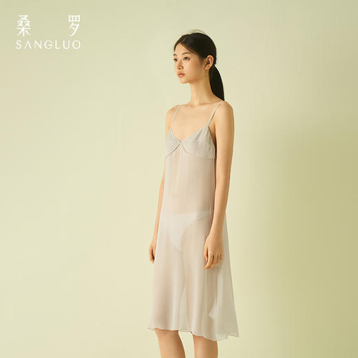 桑罗薄透银灰色乔其吊带裙桑蚕丝女夏修身2025年新款 商品图1