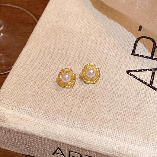 【YW】无忧购39元5件法式高级感金色耳钉耳环系列(截单后7天发货) 商品图5