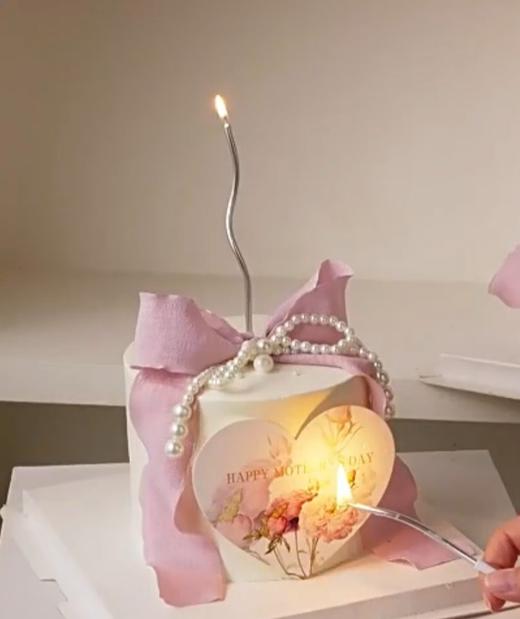 【优品系列】加高胚三层夹心【爱你妈妈藕粉蝴蝶结】母亲节蛋糕 商品图0