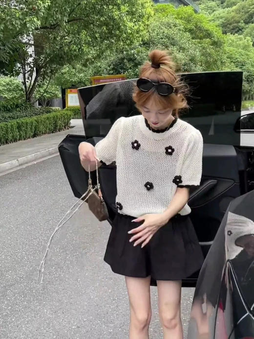 花朵短袖 商品图3