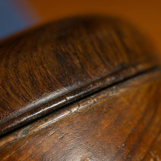 清早期	黄花梨一木整挖香盒 商品图3