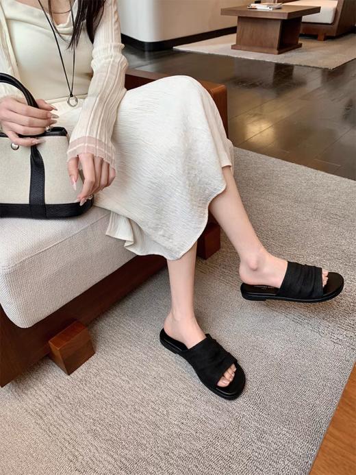 ✨​解锁软软皱皱的曼谷拖🏖度假感一下就来了🛴随意又松弛【ROAADN度假风沙滩鞋麻布褶皱曼谷拖】 商品图6