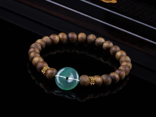 XY0203沉香+冰种翡翠平安扣手串 商品图4