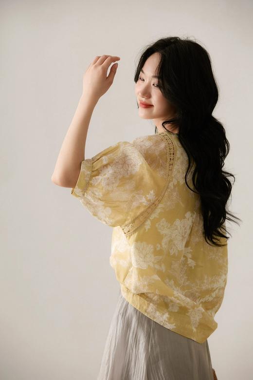 茉香花风浅剪纸印花灯笼袖雪纺上衣 商品图6