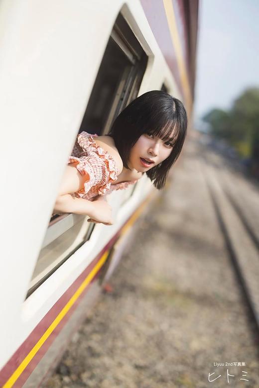 Liyuu 2nd写真集 ヒトミ 商品图5