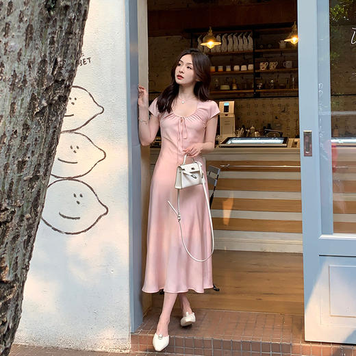 金蘑菇菇 洛月花神/重工斜裁解构 淑女温柔风连衣裙 商品图4