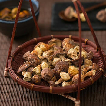 北大荒绿野姬松茸100g 煲汤菌菇火锅食材 /粮油调味 /南北干货 /菌菇干货 商品图0