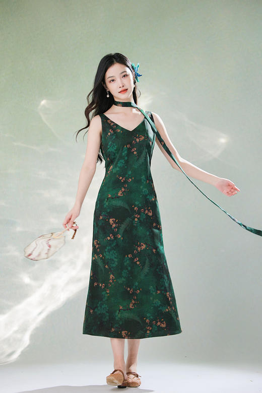 逸红颜明月优选#青墨梅韵香云纱「玉蝶」25姆米新中式禅意长裙，高级松弛美，穿着清凉如溪水~ 商品图0