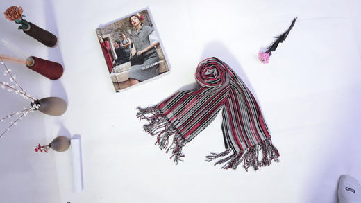 杞冠臻选 | YAKOO 超薄围巾高原风景羊湖款式 50%牦牛绒 50%羊毛 70*190cm 商品图7