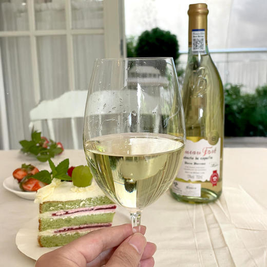 【超值4支装 西班牙原瓶进口 清甜透冰】拉摩图堡·凯伦巴罗斯13%vol半甜白葡萄酒750ml*4支 商品图3