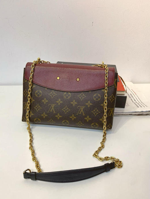 LV 酒红色 老花拼皮 Saint placide 链条包 商品图1