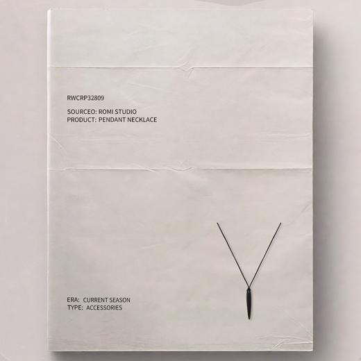 ROMI STUDIO 非金属棉绳项链 简约风黑色锥形吊坠项链 RWCRP32809 商品图1