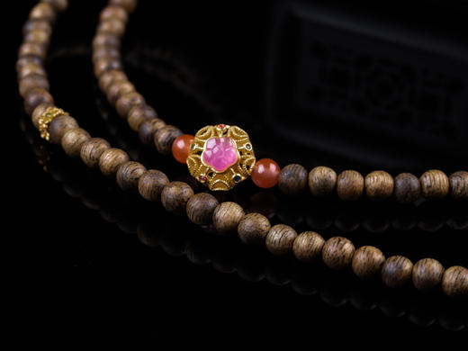 XY0293沉香+满色翡翠复古祥纹挂件 商品图5