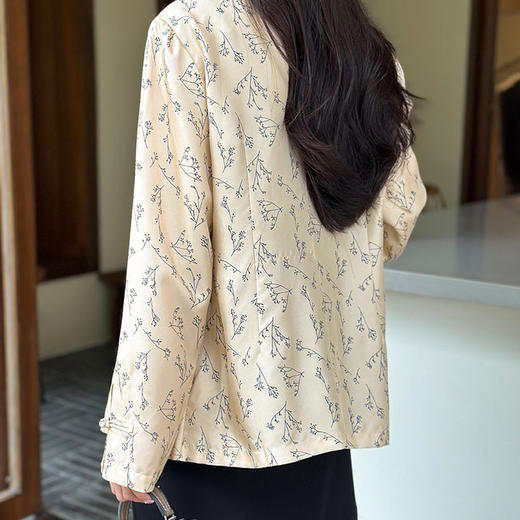 「K」洛诗琳12902国风剪影西装外套女2025新款真丝印花外套22597 商品图4