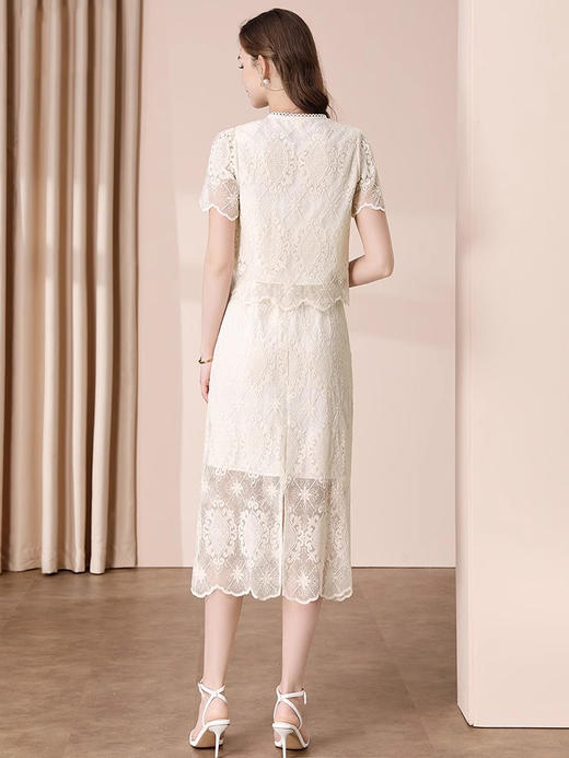 「自」全新升级【铂金会员293/天猫389/差价96】(99456)洛诗琳名媛气质蕾丝套装裙女夏季2025新款镂空绣花上衣半身裙两件套 商品图4