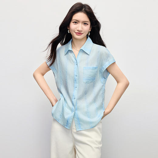 【夏季新品】熙世界浅蓝色连肩袖衬衫女2025夏天新款设计感竖条纹薄款衬衣上衣 商品图4