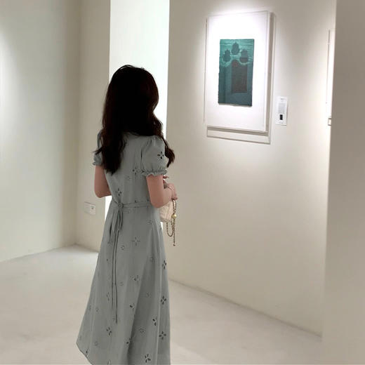 金蘑菇菇 淡路岛情诗 / 法式蕾丝重工镂空刺绣收腰显瘦连衣裙 商品图2