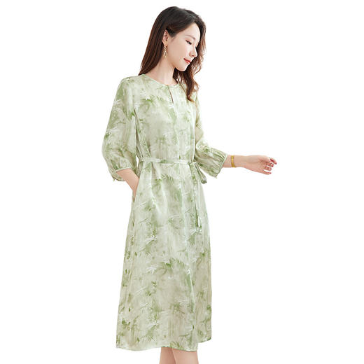 QS-82599730【休闲度假】原创桑蚕丝女装夏季新丝粘花螺真丝印花连衣裙女9730 商品图4