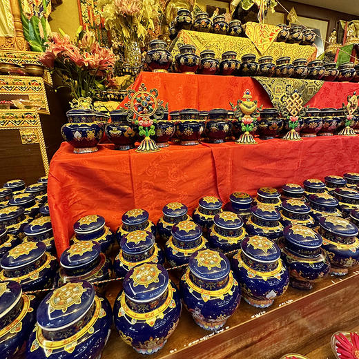 精品陶瓷八吉祥宝瓶/龙王/地藏/白怙主财神/宝瓶已装藏 商品图5