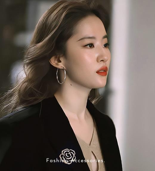 赵丽颖 刘亦菲同款合金18K镀金不易掉色波浪耳圈 商品图7