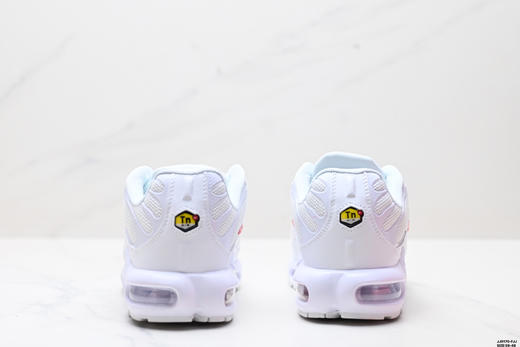 耐克Nike Air Max Plus大气垫缓震耐磨休闲运动跑步鞋DM2362-100男鞋 商品图5