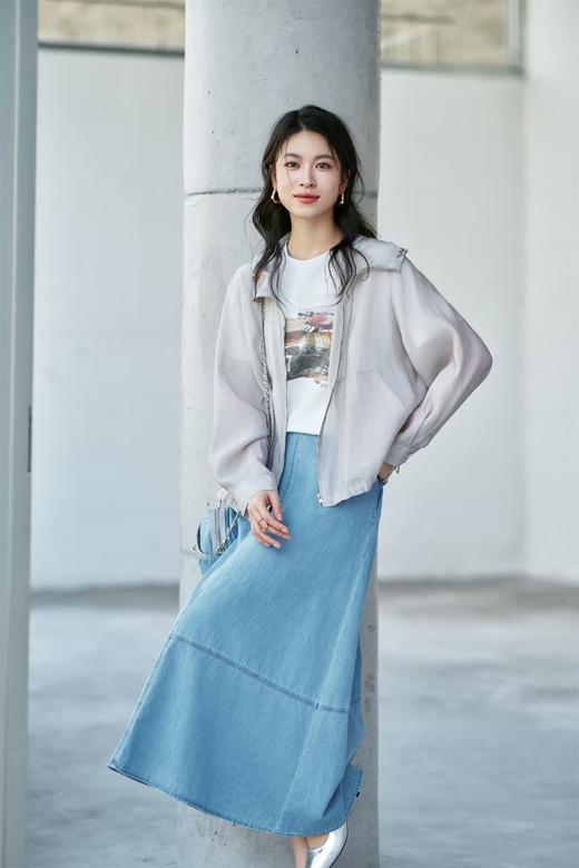 4F:23区牛仔裙 商品图0