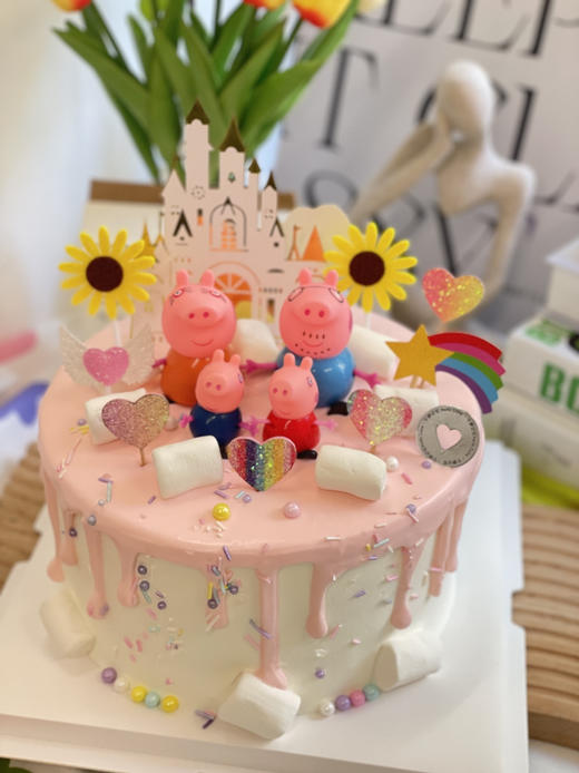 奶油蛋糕 下单前请仔细阅读商品详情 小猪佩奇如需增加或者修改文字 请下单备注 商品图0