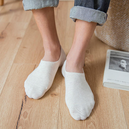 【男士无骨休闲船袜】男士船袜纯色透气棉防臭夏薄短袜隐形防滑不掉跟浅口 商品图1