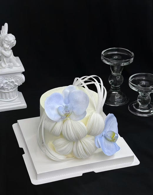 艺术风蝴蝶兰女生生日蛋糕 商品图0
