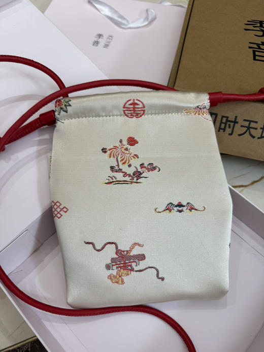 511-7 必须单独拍 极限特惠 无退换 季音 吉品 新中式宝瓶包 手机包 单肩斜挎包 商品图14