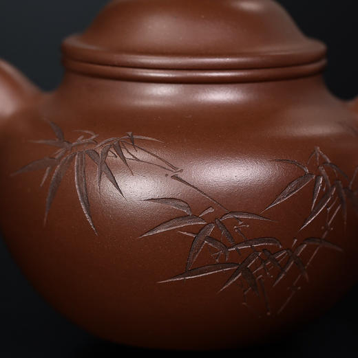 【青山特惠】宜兴原矿全手工紫泥莲子紫砂壶.360cc.【国工】方勤平. 商品图5