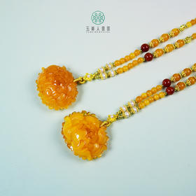 蜜蜡牡丹花吊坠34*43mm