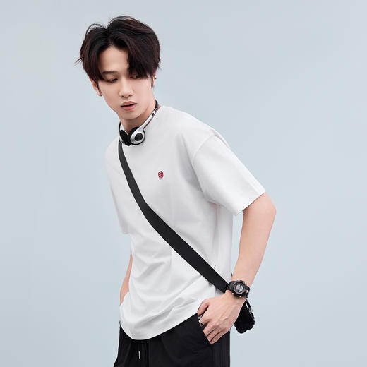 【断码清仓】HX 夏季圆领短袖T恤凉感科技微宽松版型/S102522721101/02 商品图5