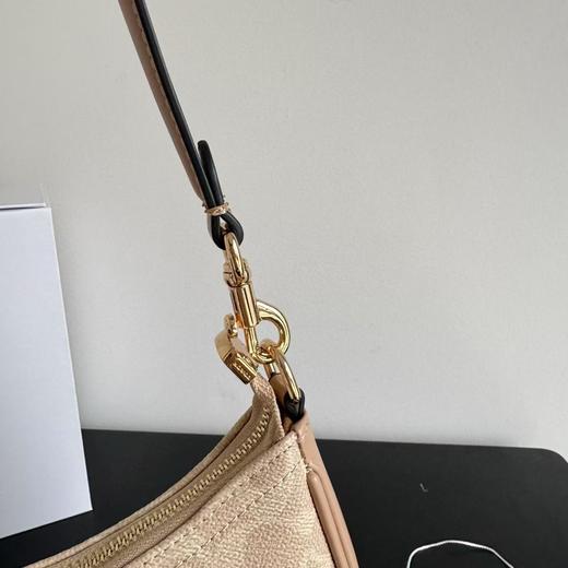 蔻驰新品Willow soft 腋下包 可斜挎（ss） 商品图3