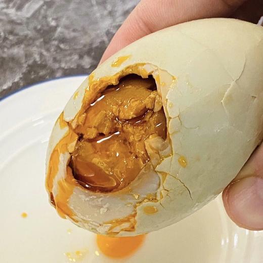 烤海鸭蛋️北部湾烤海鸭蛋传统古法密封腌制30天鲜香酥沙起沙流油超下饭基地直邮配料表干净 商品图4