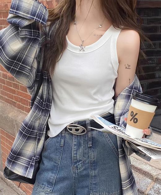 买一送一❗❗ 【维多利亚背心】✨ 遮副乳、防走光 | 巨巨巨显瘦💕  亲肤柔滑 | 帖肤穿超舒服🌿 百搭不挑人 | 单穿、打底都🉑 商品图6