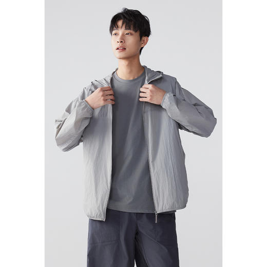 棉仓343811002-微宽松UPF50+蝉翼丝连帽防晒衣 商品图3