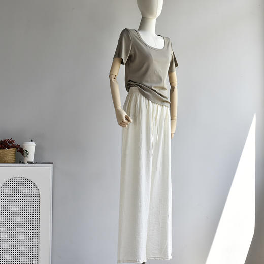 丁摩 夏新款女装U领方领白色宽松T恤短袖低领正肩上衣5ZF-B126 商品图3