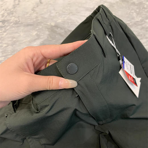 出口韩国整单户外！2025夏季男士轻盈速干弹力透气运动休闲五分短裤！ 商品图2