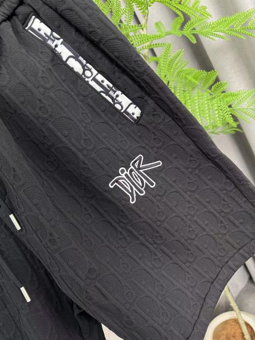 D051266满印老花暗纹提花 logo深色情侣休闲五分裤短裤 商品图3