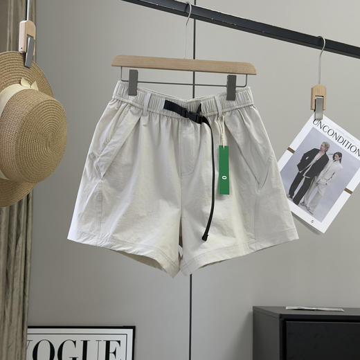 户外山系！柜299！2025机能风轻薄透气凉感薄款运动休闲女式工装短裤！ 商品图5