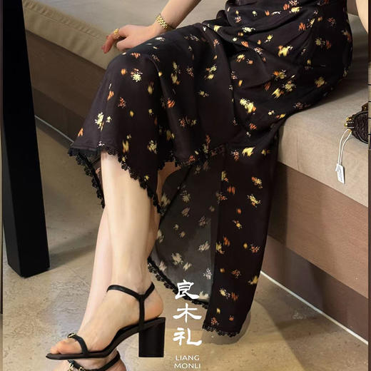 【预售7天】良木礼吊带连衣裙（2255） 商品图2