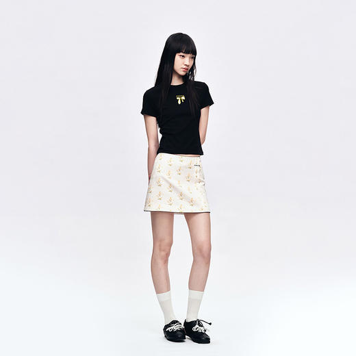 HERLIAN 2025夏季新品女士蝴蝶结刺绣短袖TEE 商品图2