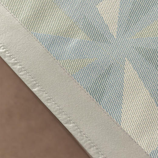 【多样屋专柜】多喜爱 静听风声-提花冰丝席凉席三件套1.5/1.8m 商品图4